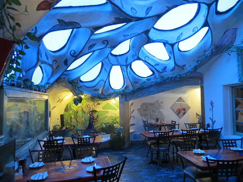 Los Olivos Restaurant